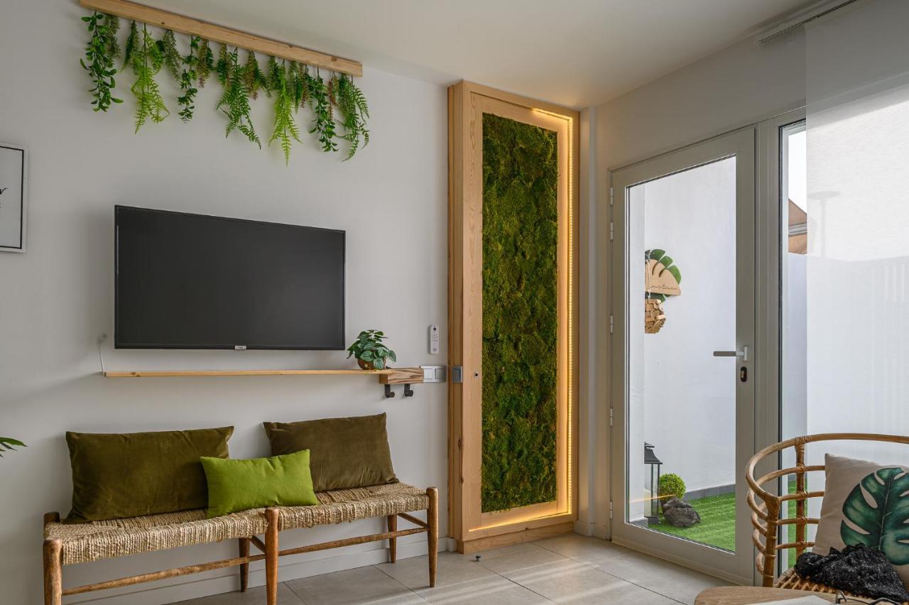 Monstera Vivienda Vacacional De Lujo A 500M De Playa Dorada Wifi Rapido Playa Blanca  Exterior photo